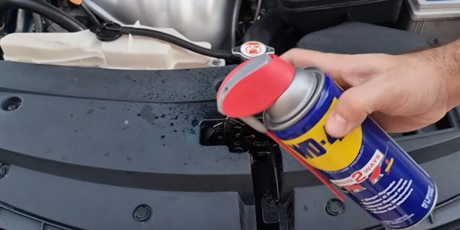 wd-40 use in car