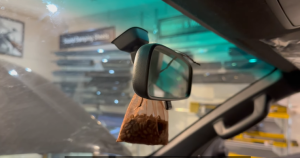 using coffee grounds for car smelt